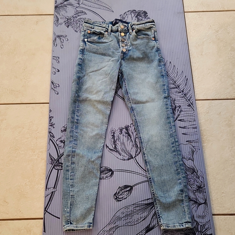 Gap jeans